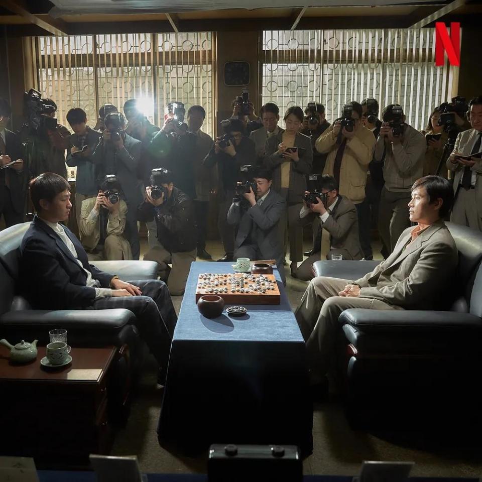 劉亞仁與李炳憲合演的電影《終極對弈》上映在即，現在卻成燙手山芋。（圖／翻攝自Namuwiki）