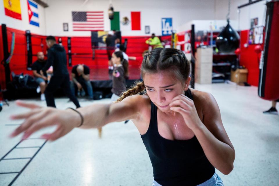 El Paso amateur boxer Kayla Gomez won a Texas state Golden Gloves title at 119 pounds on Saturday night in Fort Worth.