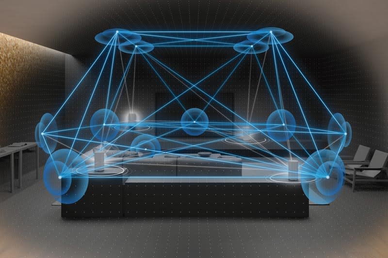 HT-A9搭載全新360空間音效定位功能，內建雙麥克風偵測空間相應位置，以精確校正每組音效並模擬12組幻影喇叭。（Sony提供）