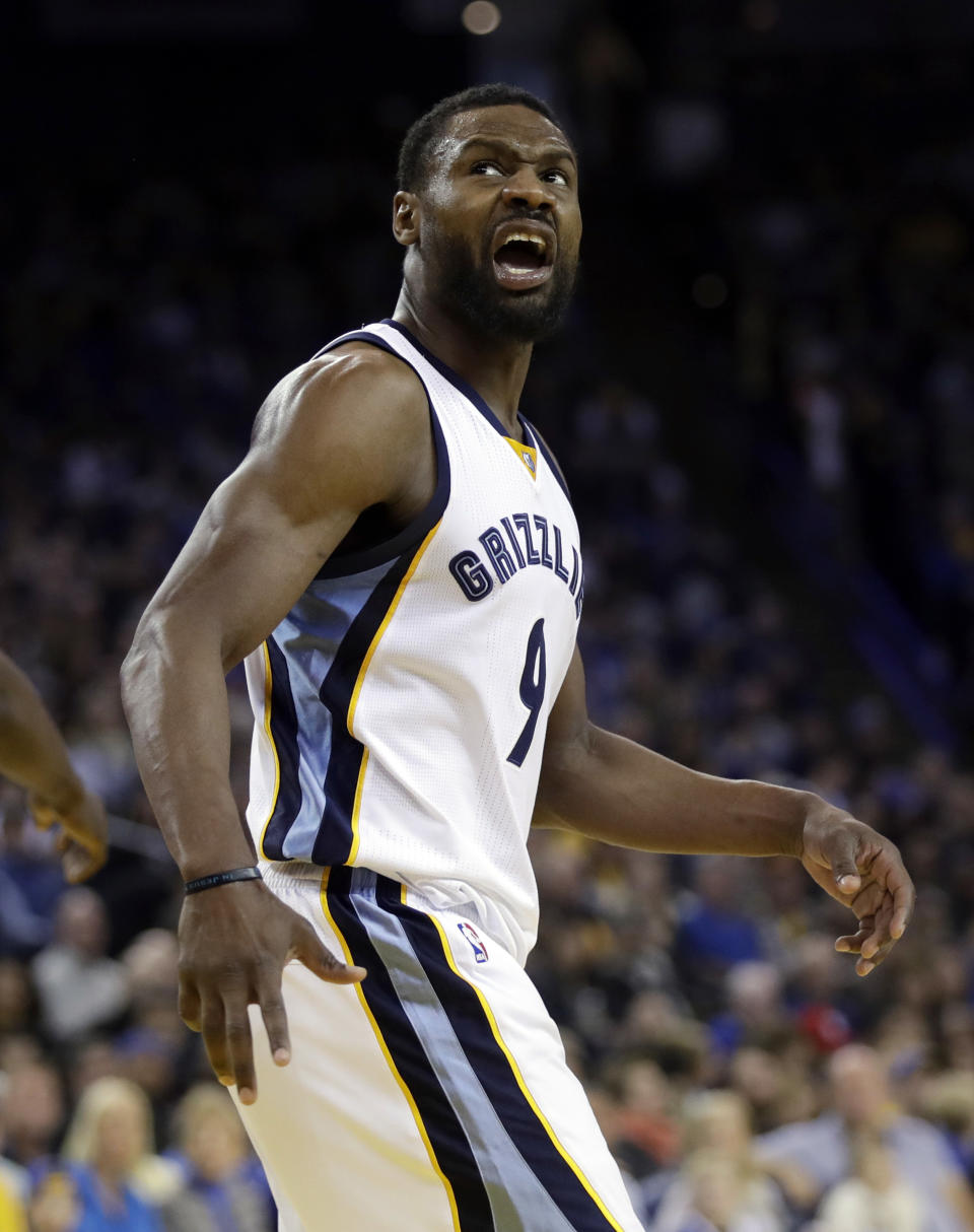 Memphis Grizzlies' Tony Allen reacts after scoring against the Golden State Warriors during the first half of an NBA basketball game Sunday, March 26, 2017, in Oakland, Calif. (AP Photo/Marcio Jose Sanchez)