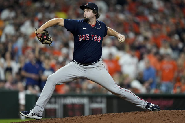 The SportsGirl on Instagram: ⚾️BRADY the BASEBALL STAR? Brady was selected  by the Expos in the 18th round (507th pick) of the 1995 MLB draft. 😤 Brady  was known as a great