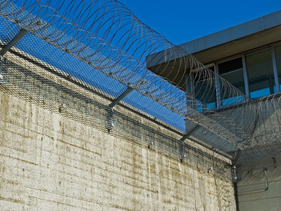 Deutsche Gefängnisse stoßen an ihre Grenzen. Symbolbild. Foto: Matthias Simon/ddp Images