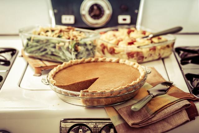 Here's How Much Turkey and Pie Is Being Sent to Deployed Troops