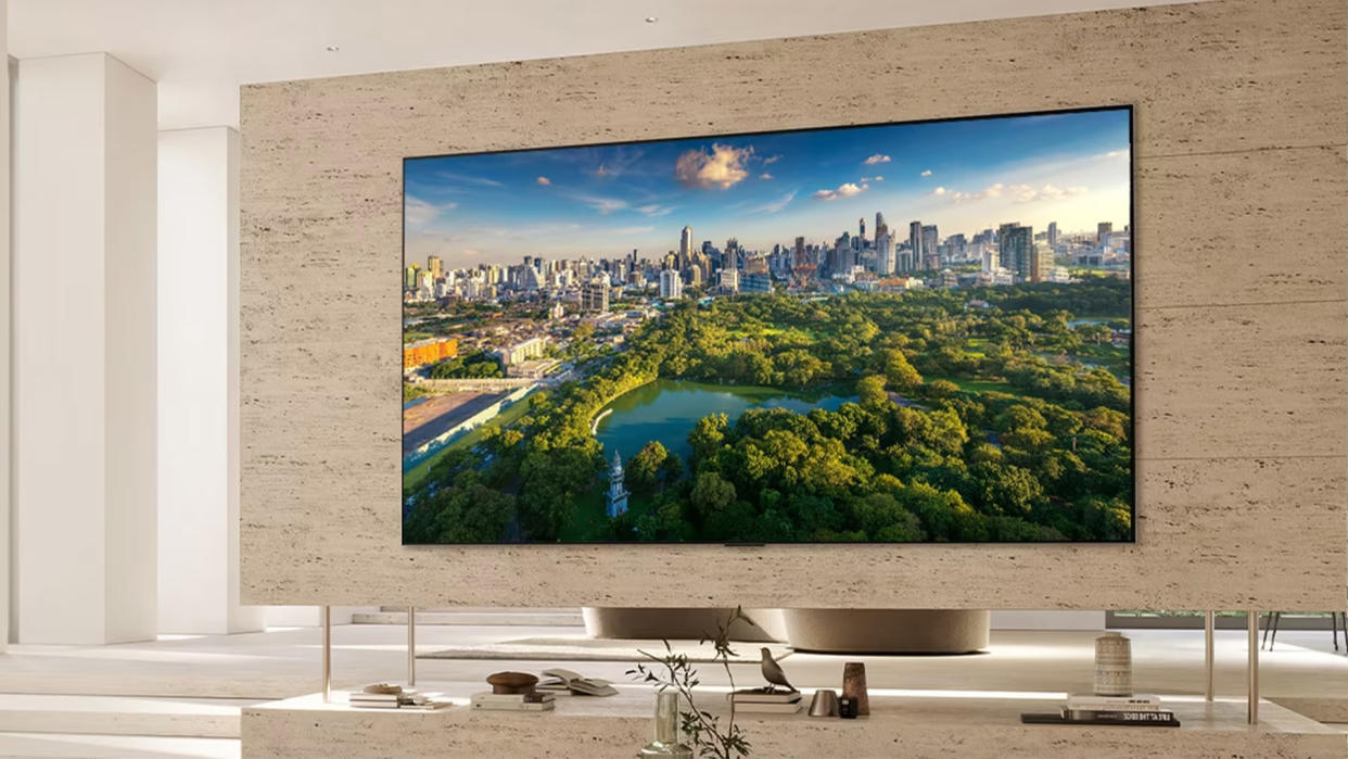  An LG TV in a living room. 
