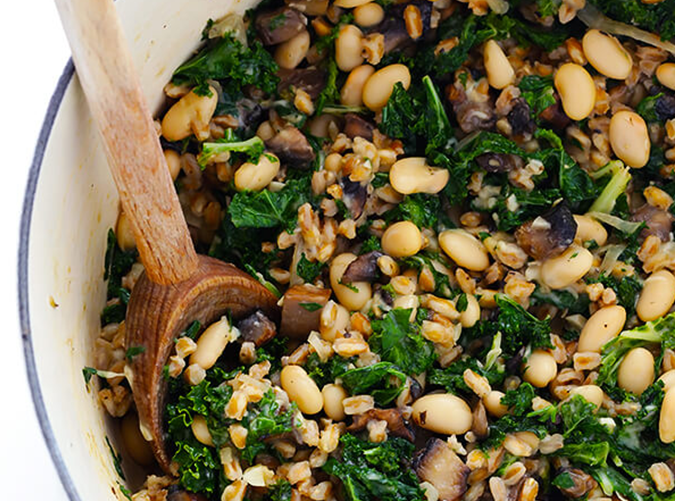 Creamy Farro with White Beans and Kale