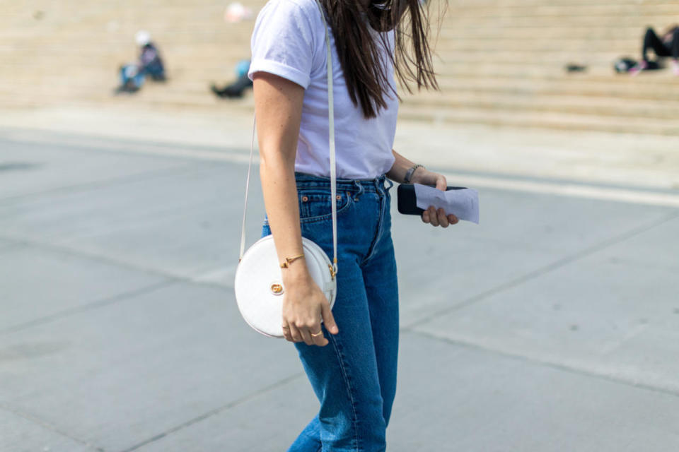 We’re in love with this vintage white Gucci canteen-style bag spotted at New York Fashion Week.