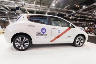Nissan Leaf electric taxi for Madrid