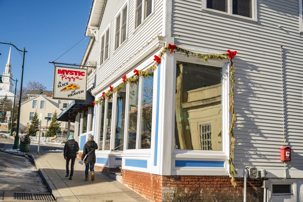 Mystic Pizza in Connecticut, famous for the 1988 movie with Julia Roberts , located on the Mystic town, on December 17, 2017 in Mystic, CT USA