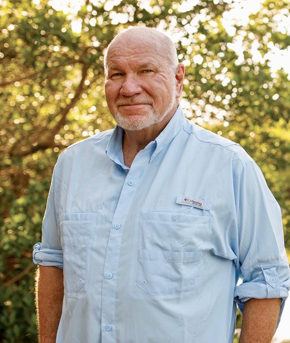 Doc Ford novelist Randy Wayne White