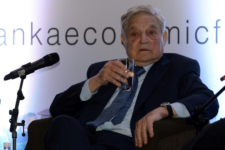 Hungarian-born US magnate and philanthropist George Soros attends an economic forum in Colombo on January 7, 2016