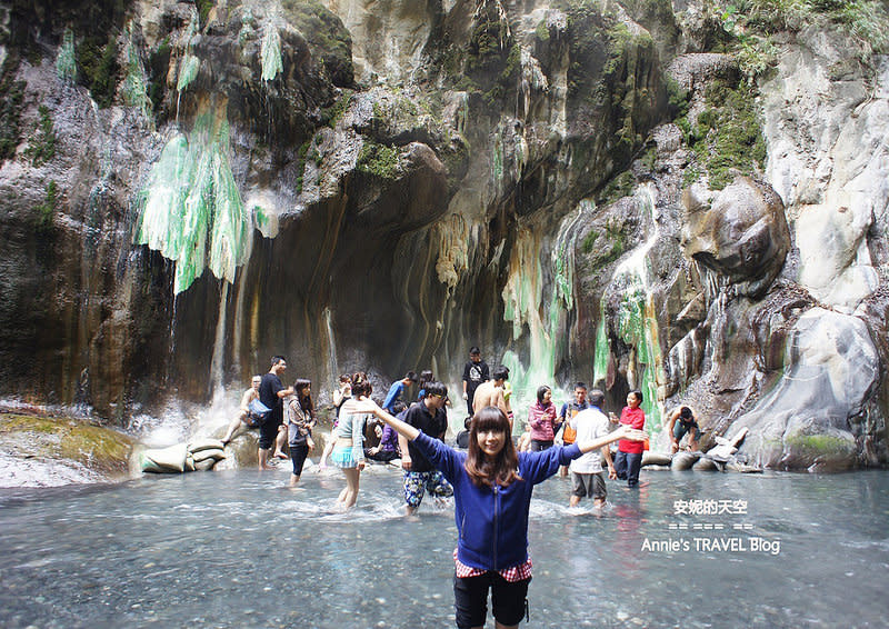 夢幻彩色岩壁山泉，台灣版阿凡達秘境～台東栗松野溪溫泉