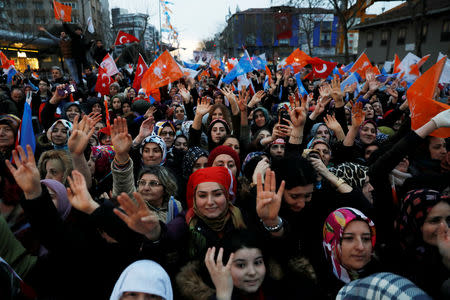 Supporters of Turkish President Tayyip Erdogan react during a rally for the upcoming local elections in Istanbul, Turkey, February 16, 2019. REUTERS/Umit Bektas