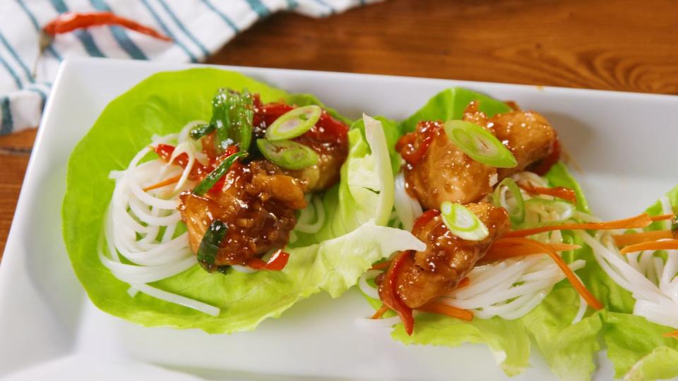 Mongolian Chicken Stir-Fry Lettuce Wraps