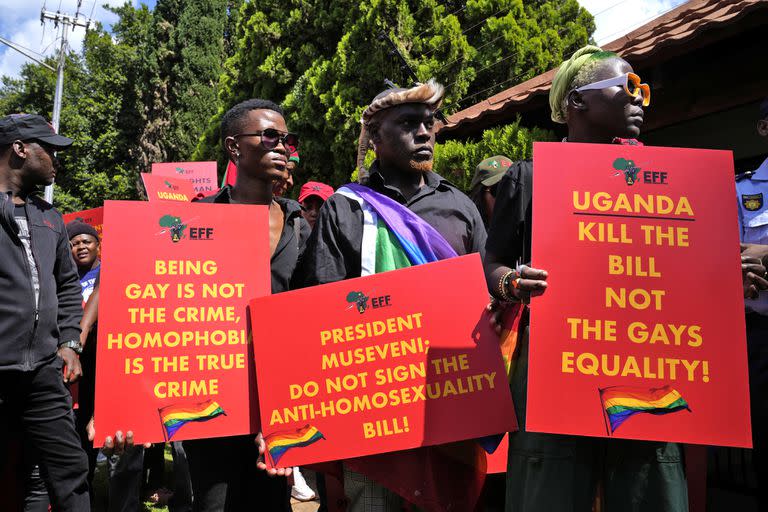 Uganda; Yoweri Museveni ; homosexuales; homosexualidad; ley contra la homosexualidad; kampala; activistas gays