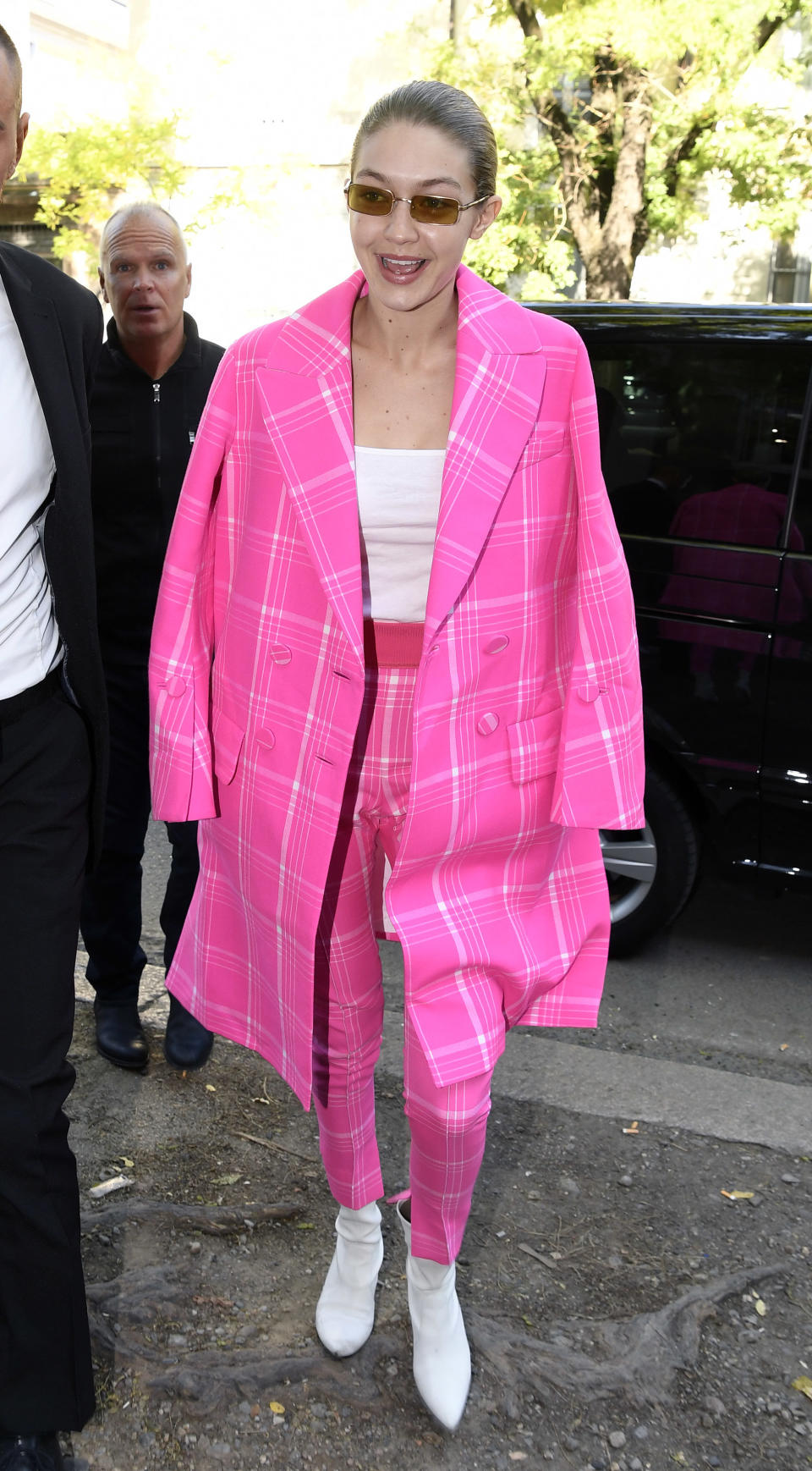 Gigi Hadid arriving at the Fendi Show Milan Fashion Week on Sept. 21, 2017.