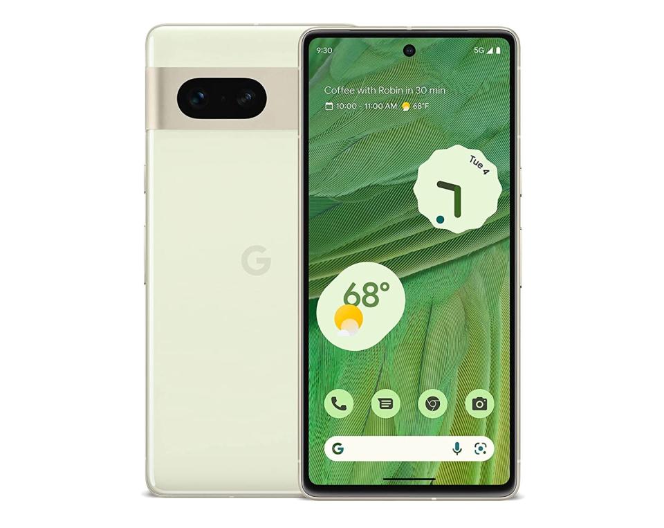 The Pixel 7 sports improved AI functionality, updated camera software, and comes with Google's Android 13 operating system. (Image: Google)