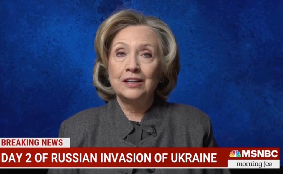 Hillary Clinton called out Donald Trump for ‘giving aid and comfort’ to Putin (MSNBC)