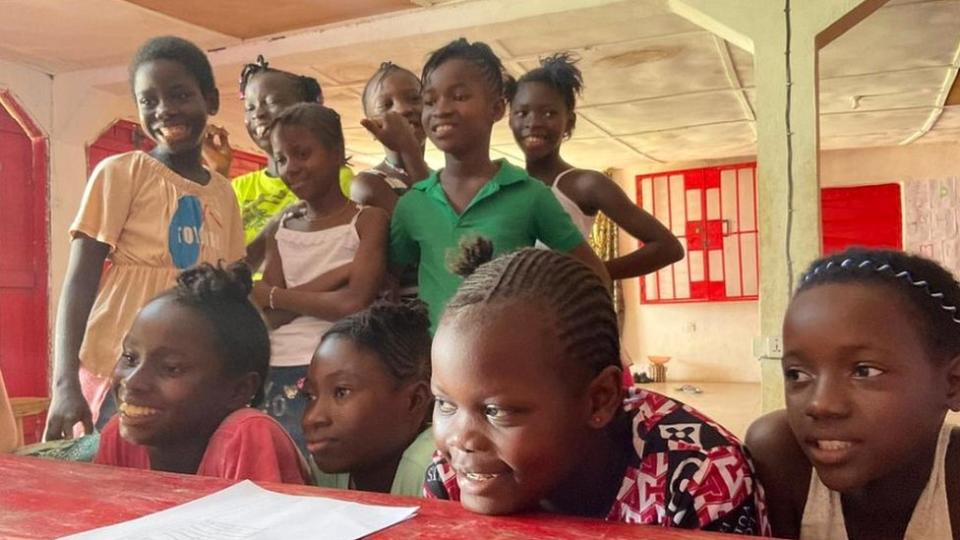 Girls in Sierra Leone in an online workshop session