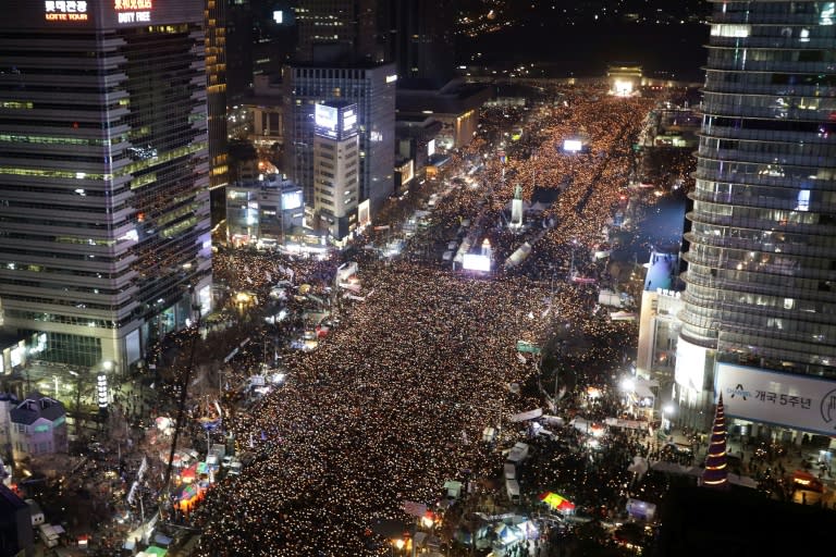 Protesters gather for a rally against South Korea's President Park Geun-hye in Seoul on December 3, 2016