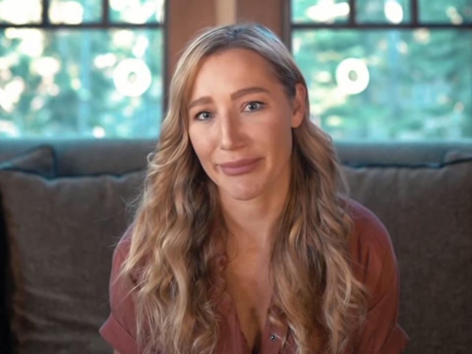 Hayley Paige announces JLM is suing her fiance