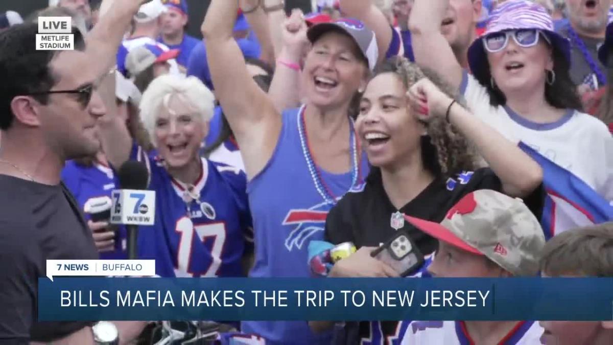 Photos: Buffalo Bills and fans at MetLife Stadium