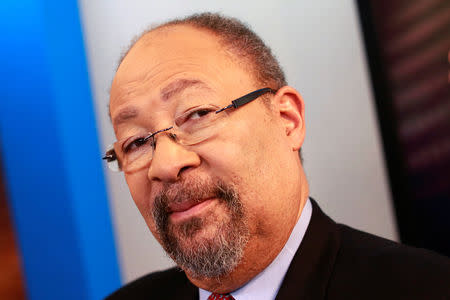 FILE PHOTO: Richard Parsons, the former chairman of Citigroup and former chairman and CEO of Time Warner, poses in New York, December 18, 2013. REUTERS/Shannon Stapleton/File Photo