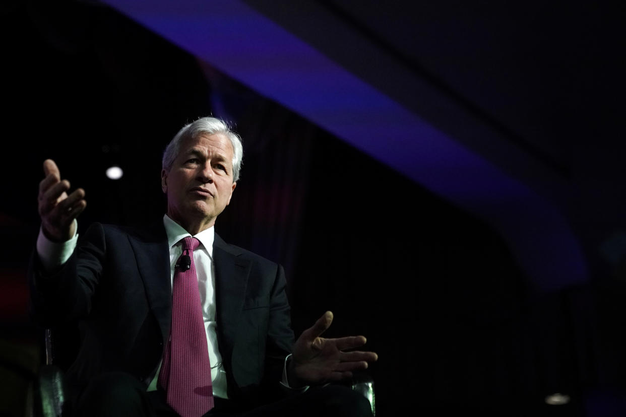 JPMorgan Chase CEO Jamie Dimon speaks at the North America's Building Trades Unions (NABTU) 2019 legislative conference in Washington, U.S., April 9, 2019. REUTERS/Jeenah Moon