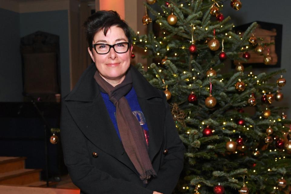 MS Society Carols By Candlelight: Sue Perkins (Dave Benett)