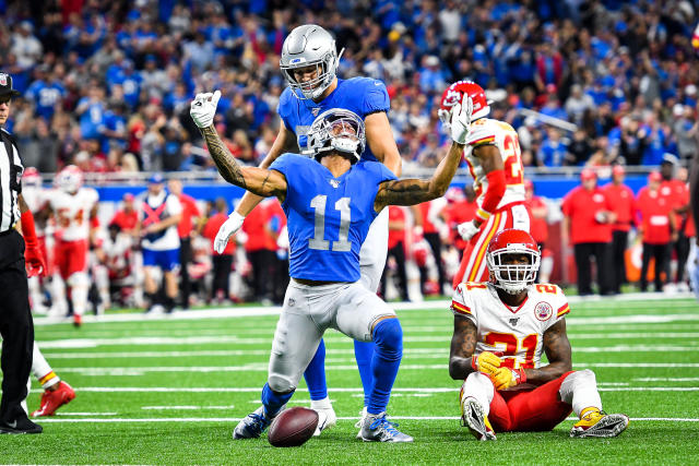 Detroit Lions fans brawl at Ford Field amid Sunday's loss