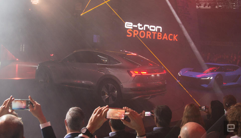 Audi E-Tron Sportback tease