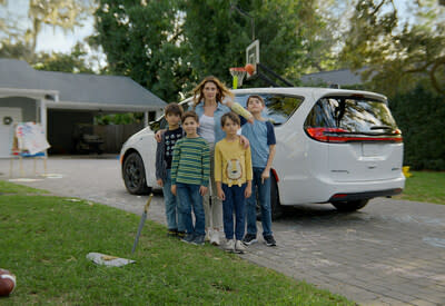 Chrysler Brand celebrates the Chrysler Pacifica as the most awarded minivan seven years in a row with new marketing campaign, "Thanking Our Parents"