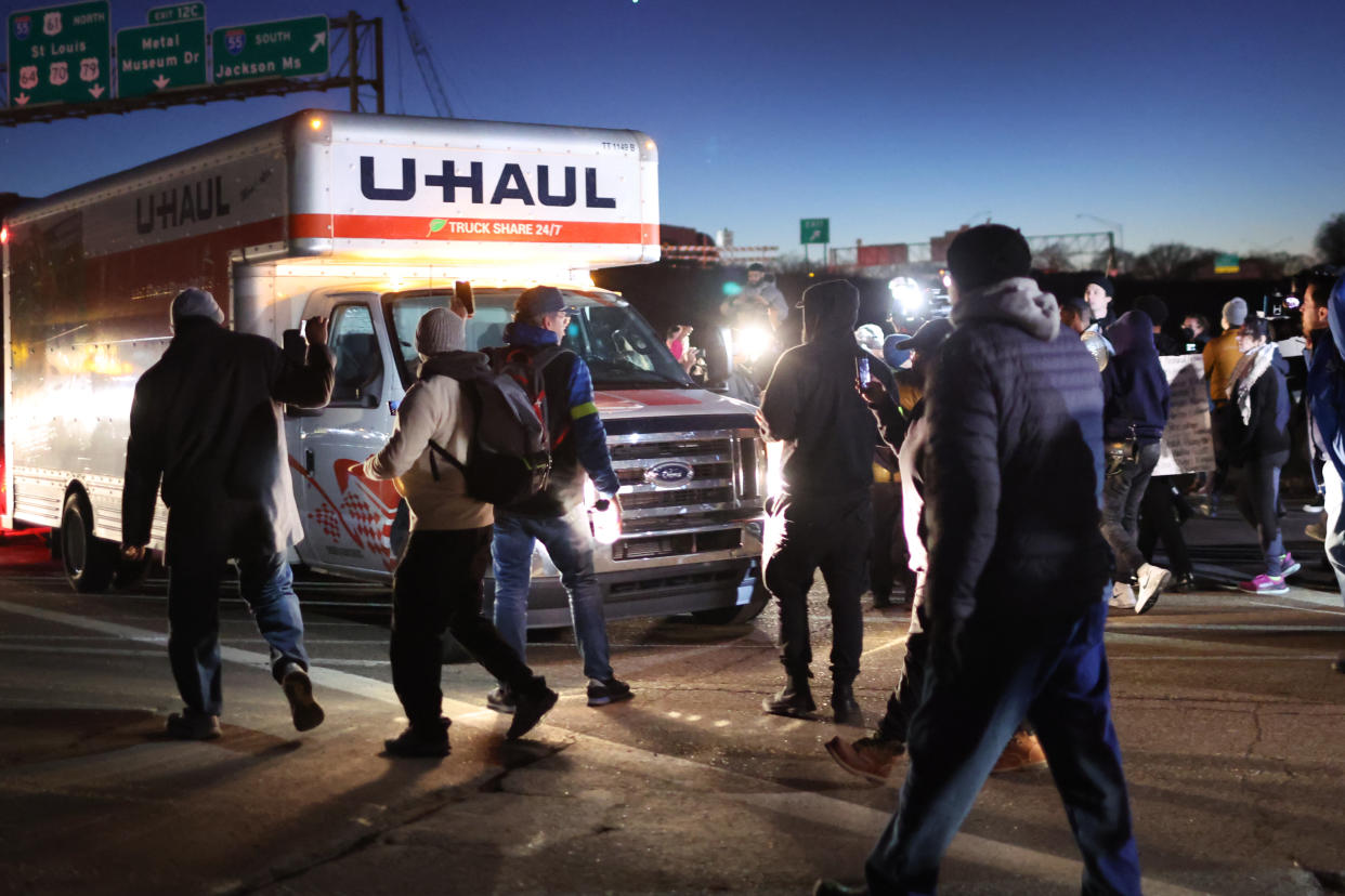 Protesters block traffic in Memphis