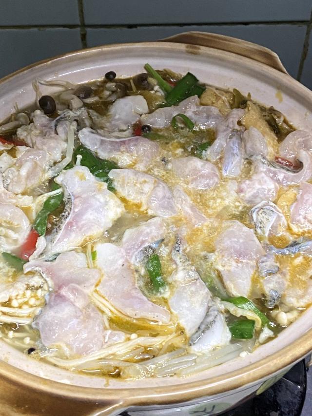 酸菜魚食譜 酸菜魚簡易做法 魚肉要嫩滑關鍵係呢兩樣