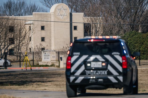 A law enforcement vehicle sits near the Congregation Beth Israel synagogue on Jan. 16 in Colleyville, Texas. The FBI identified the man who held members of the synagogue hostage over the weekend as a 44-year-old British national. (Photo: Brandon Bell via Getty Images)