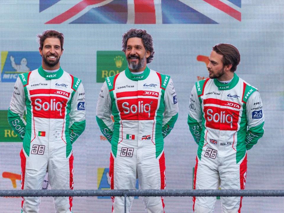 Antonio Félix Da Costa, Roberto González y Will Stevens en el podio de las 6 Horas de Spa-Francorchamps 2022