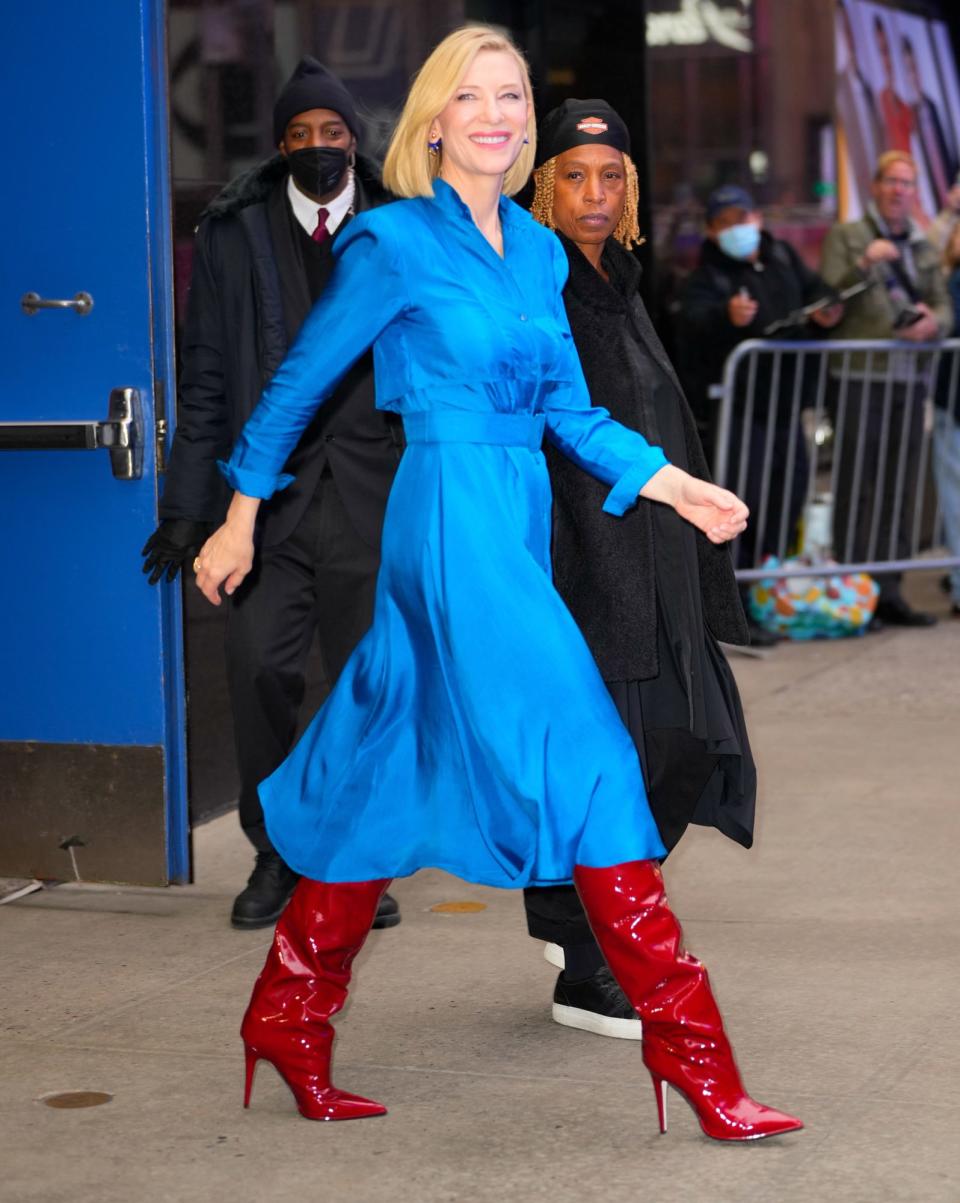 <p>Cate Blanchett is a bright spot outside <em>Good Morning America </em>in New York City on Oct. 3. </p>