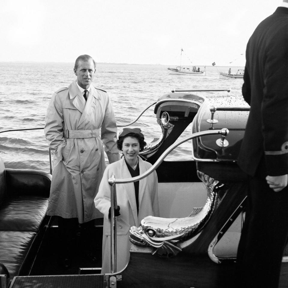 Photograph, Vehicle, Photography, Black-and-white, Monochrome, Boat, Classic, Car, Style, 