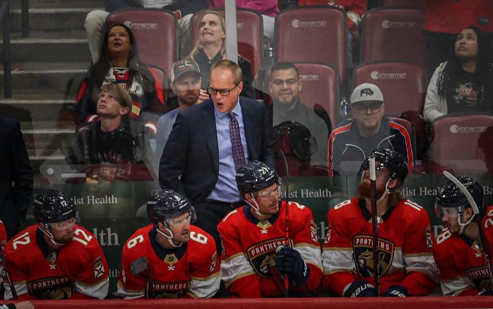 Florida Panthers Head Coach Paul Maurice yells to the team in the last minute during the third period of an NHL game between the Florida Panthers and the Buffalo Sabres on Tuesday, April 4, 2023, at FLA Live Arena in Sunrise, Fla. The Panthers won 2-1.