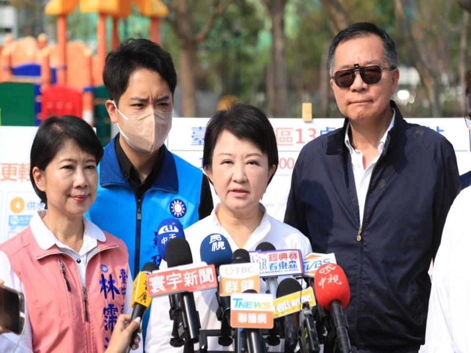 傳出台中基層里長連署力挺選總統，盧秀燕說，謝謝大家好意，強調沒意願，這件事應該化繁為簡。（圖：中市府提供）　