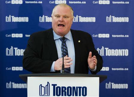 Toronto Mayor Rob Ford makes a statement about his personal life and the Capital and Operating Budgets meeting that had just finished at City Hall in Toronto, January 22, 2014. REUTERS/Mark Blinch