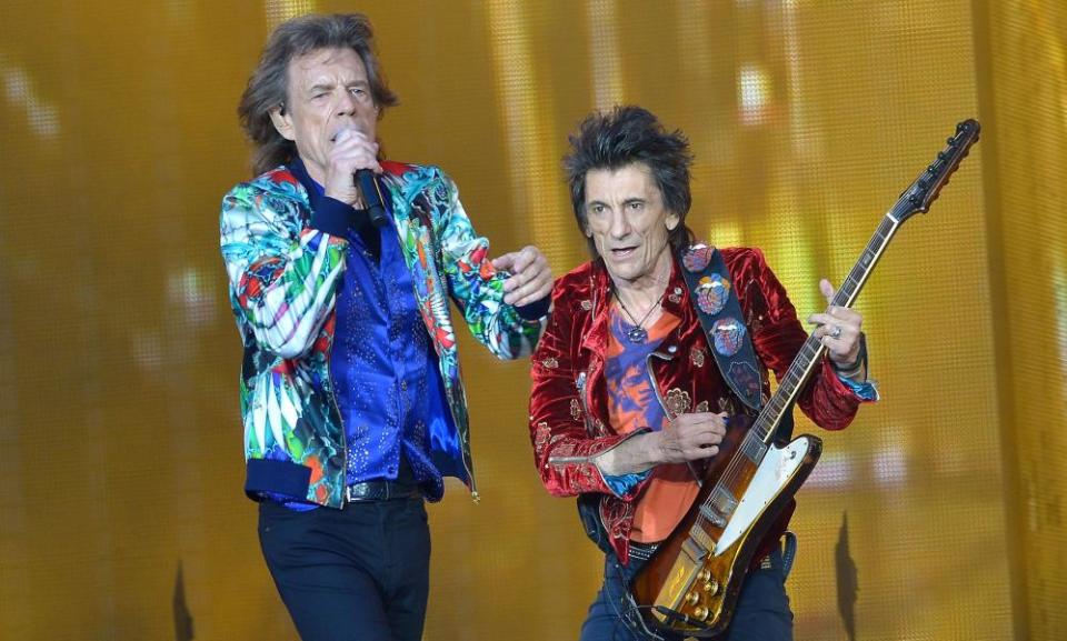 Unlikely to flood the Top 40... (L-R) Mick Jagger and Ronnie Wood of the Rolling Stones performing at Twickenham stadium, 19 June.