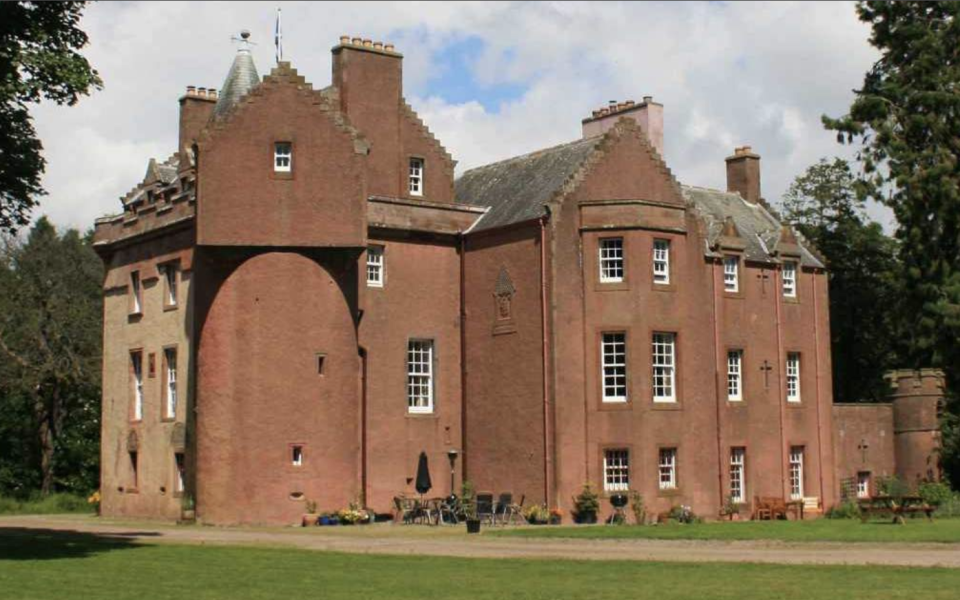 colliston castle