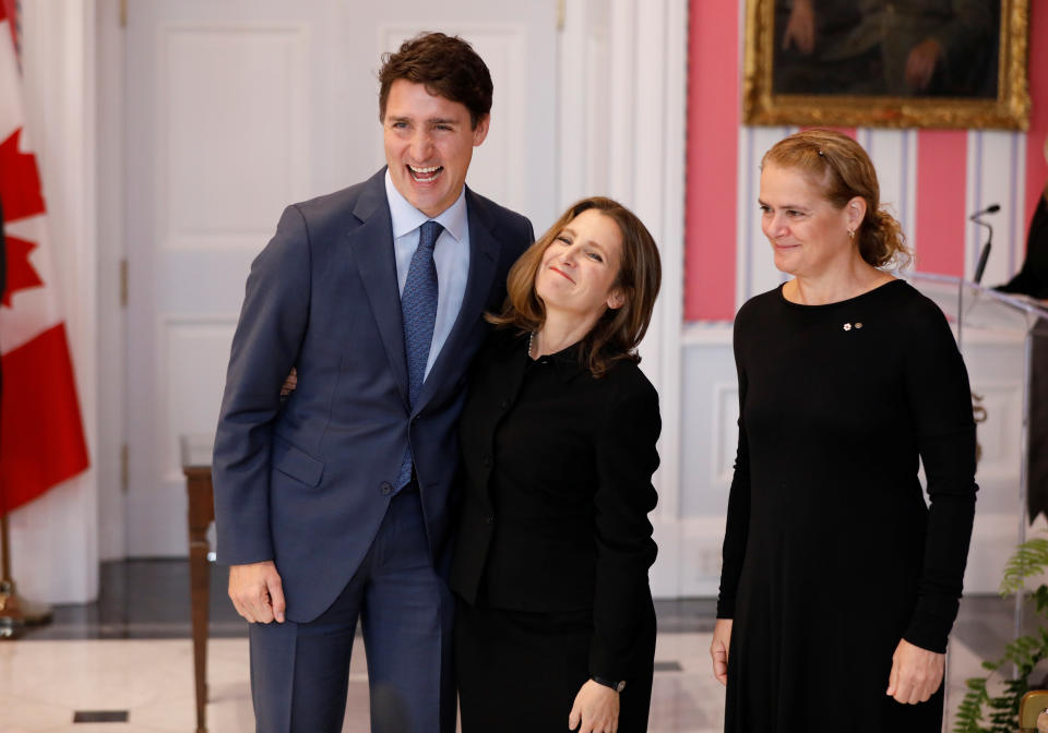 Chrystia Freeland poses with Canada's Prime Minister Justin Trudeau next to Gov. Gen. Julie Payette after being sworn-in as Deputy Prime Minister during the presentation of Trudeau's new cabinet, at Rideau Hall in Ottawa, Ontario, Canada November 20, 2019. REUTERS/Blair Gable