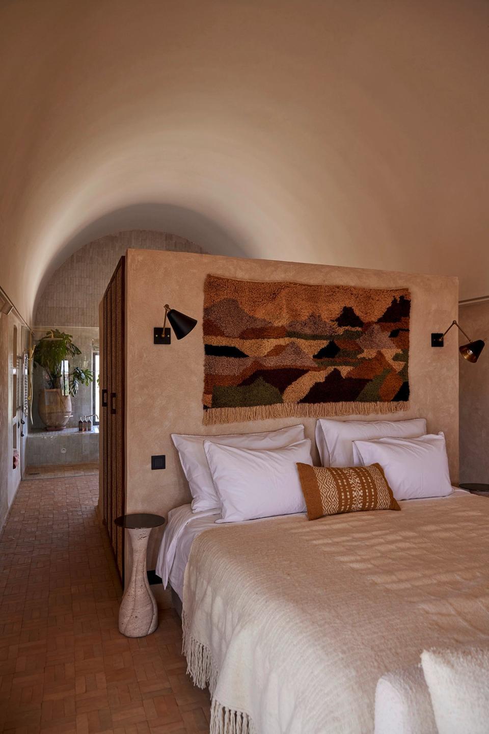 bedroom with barrel ceiling