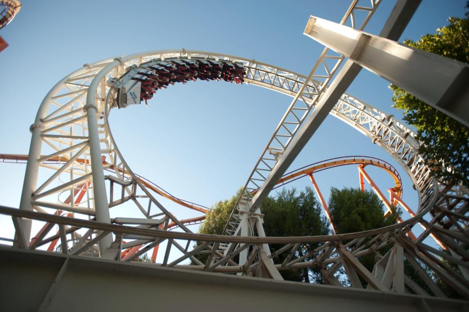 The first contemporary coaster to feature a full 360-degree loop, The New Revolution turned heads – literally – when it opened in the bicentennial year of 1976.