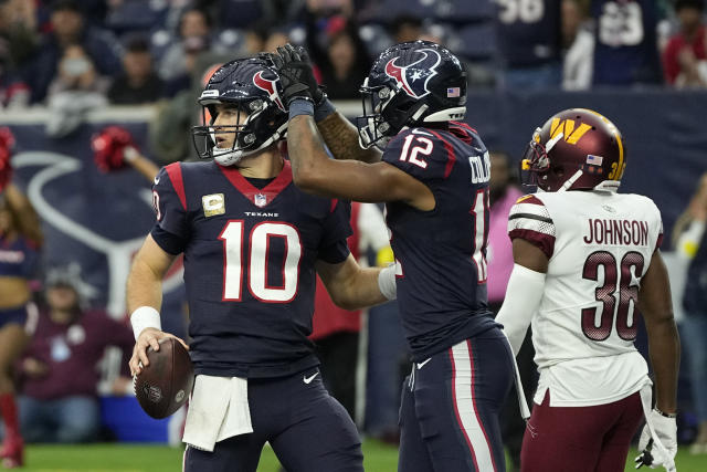 Collins Hauls In 2 TDs, Texans Dominate Steelers