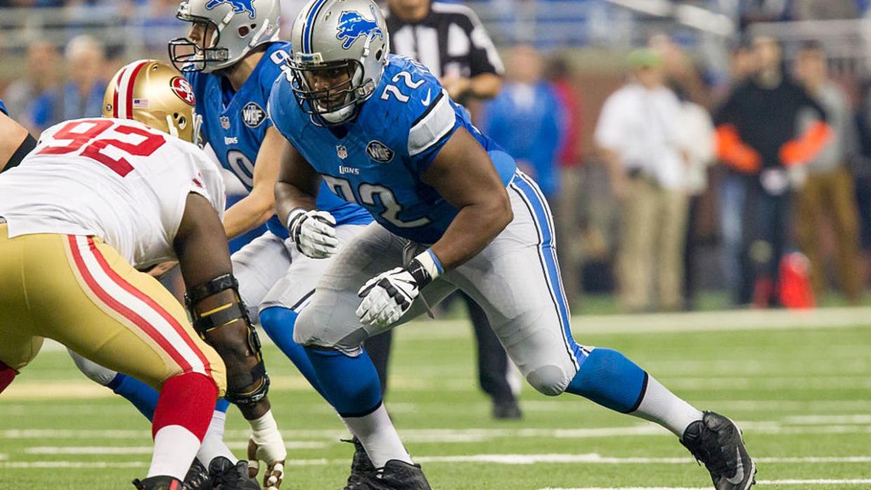 <div>27 DECEMBER 2015: Detroit Lions offensive lineman Laken Tomlinson (72) during game action between the San Francisco 49ers and the Detroit Lions during a regular season game played at Ford Field in Detroit, Michigan. (Photo by Scott W. Grau/Icon Sportswire) (Photo by Scott W. Grau/Icon Sportswire/Corbis/Icon Sportswire via Getty Images)</div>