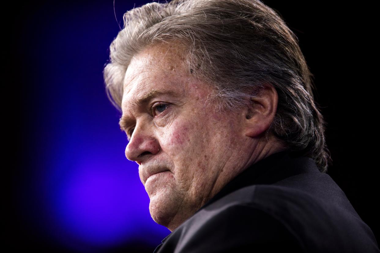 <p>Steve Bannon called for Fauci and FBI director Christopher Wray to be beheadedStevve </p> (EPA-EFE)