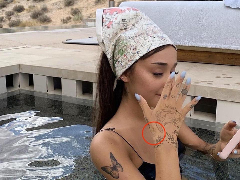 ariana grande umbrella tattoo