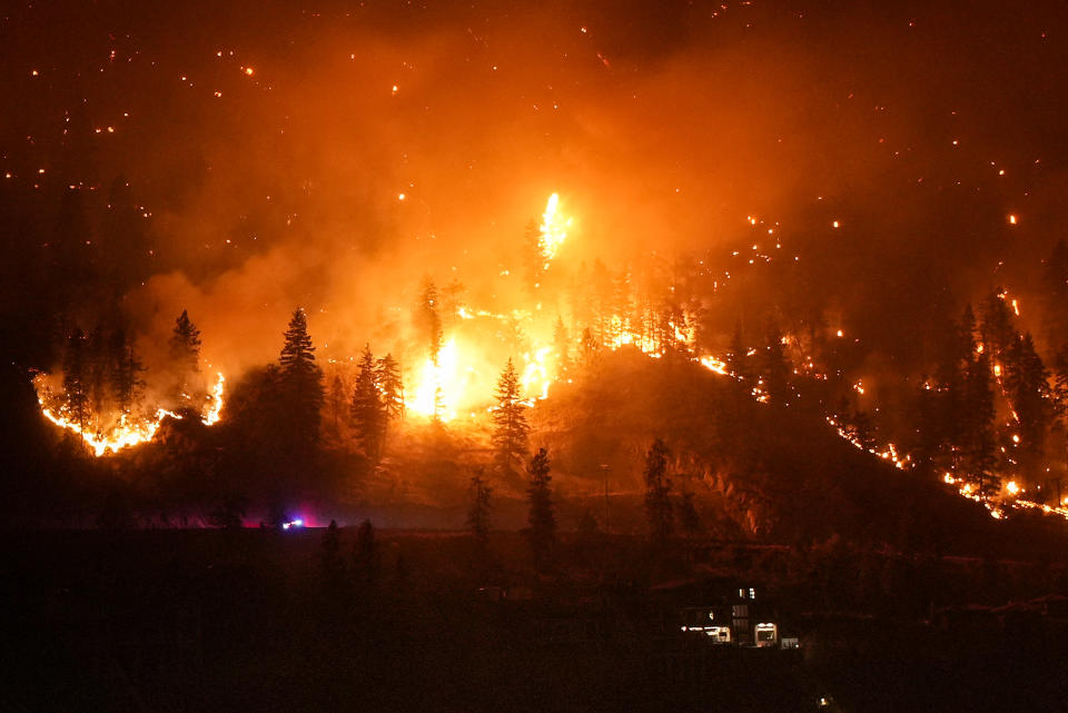 Recent assessments show the McDougall Creek wildfire burnt 189 structures. (Photo via THE CANADIAN PRESS/Darryl Dyck)
